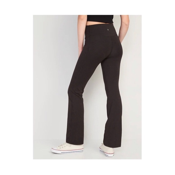 BNWT Old Navy Flare/Slim Boot-Cut High-Waisted Leggings with Pocket (Dark Gray) - Picture 3 of 7